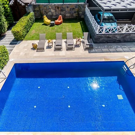 Deluxe Emilie With Private Swimming Pool 빌라 *