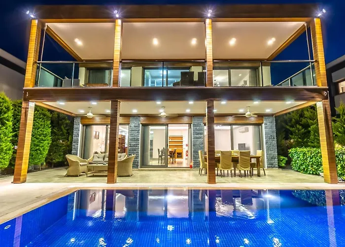 וילה Deluxe Emilie With Private Swimming Pool *