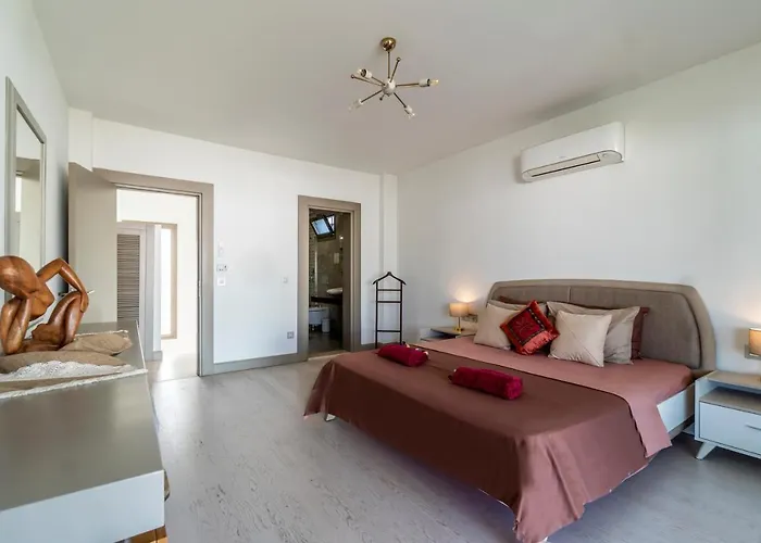 וילה Deluxe Emilie With Private Swimming Pool בודרום