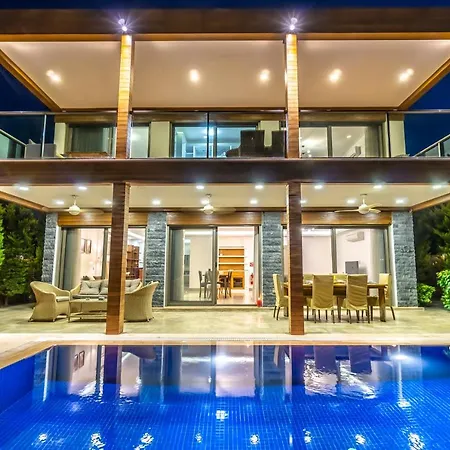 빌라 Deluxe Ayshen With Private Swimming Pool *